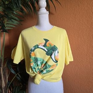 3/$25 SeaWorld Tee Shirt Top Florida Orange Blossom Shamu Whale Yellow XL